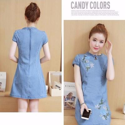 Đầm jean suông cổ tàu thêu hoa -  NJ946